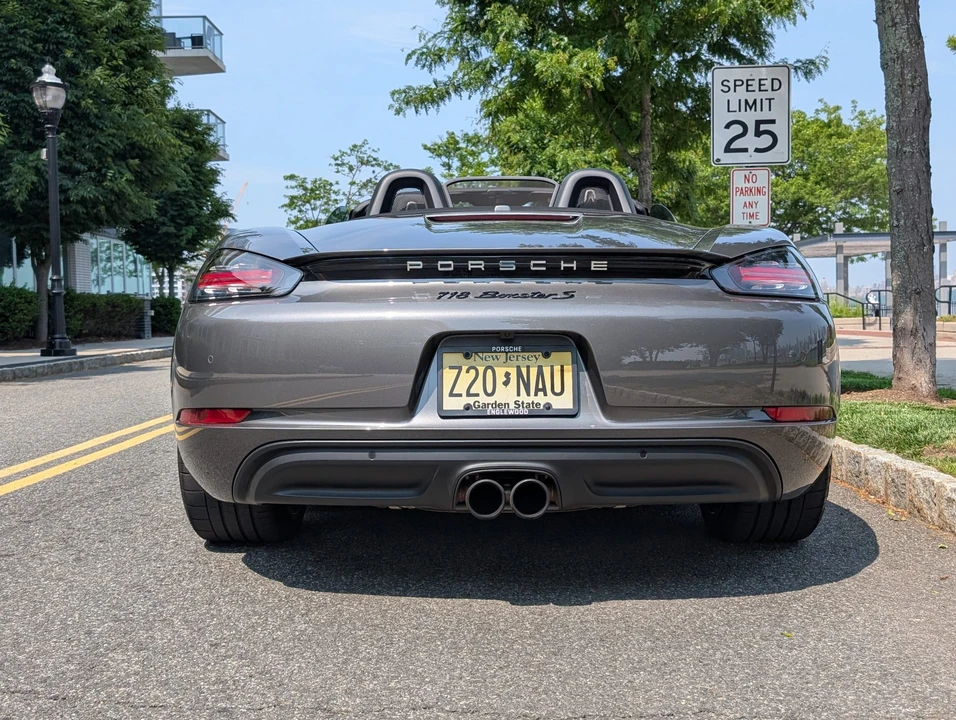 2019 Porsche 718 Boxster S - Image 16 of 31