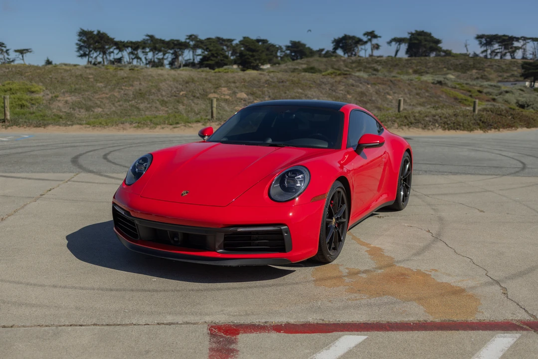 2020 Porsche 992 Carrera 4S - Image 18 of 31