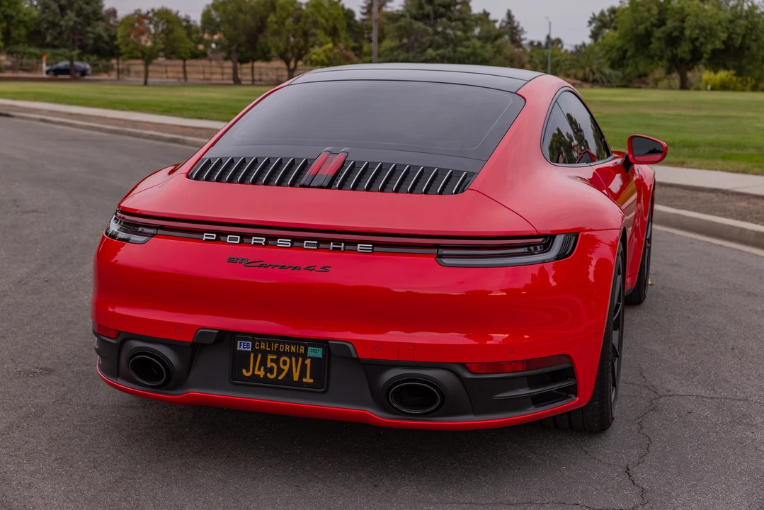 2020 Porsche 992 Carrera 4S - Image 6 of 31