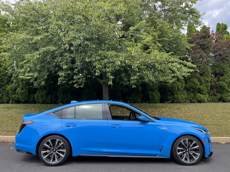 2022 Cadillac CT5-V Blackwing - Image 12 of 31