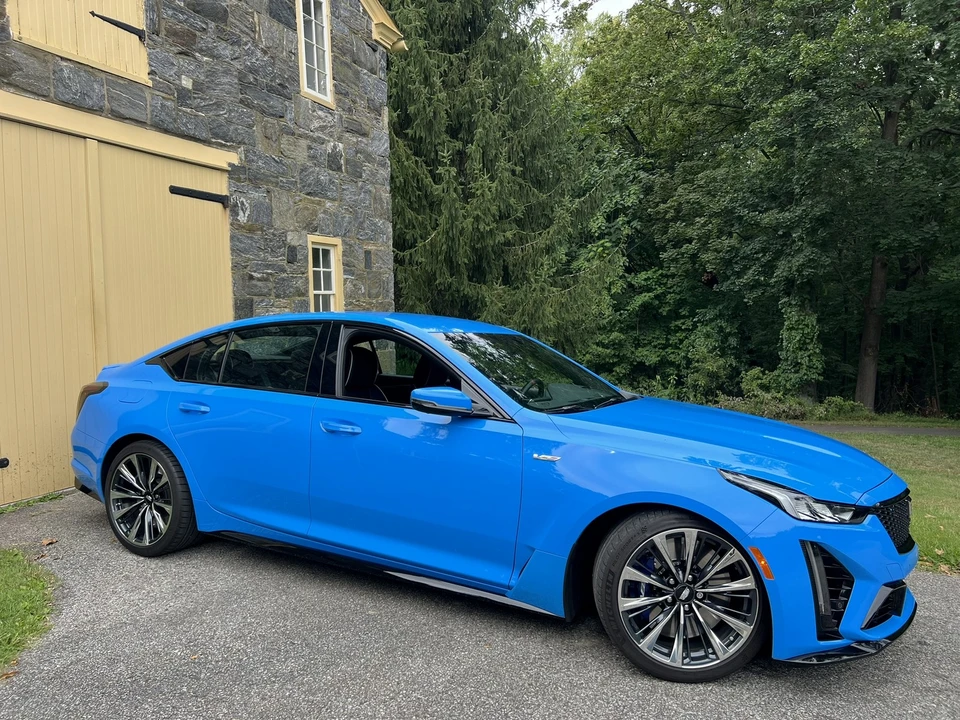 2022 Cadillac CT5-V Blackwing - Image 8 of 31