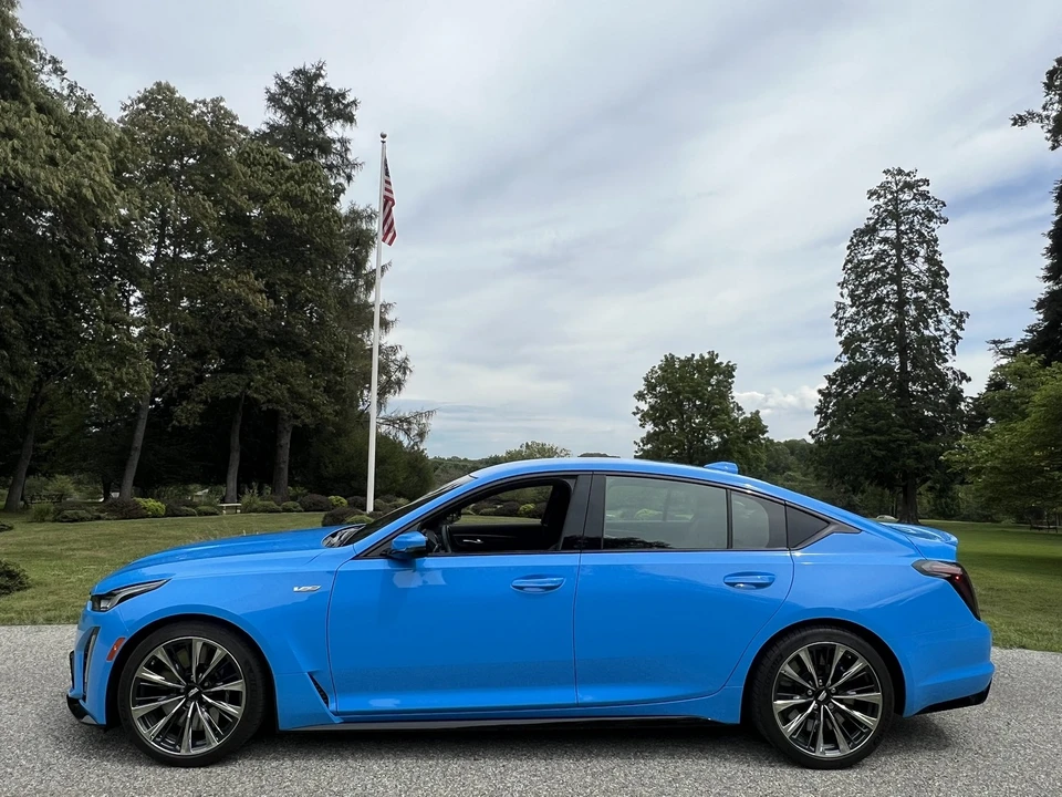 2022 Cadillac CT5-V Blackwing - Image 23 of 31