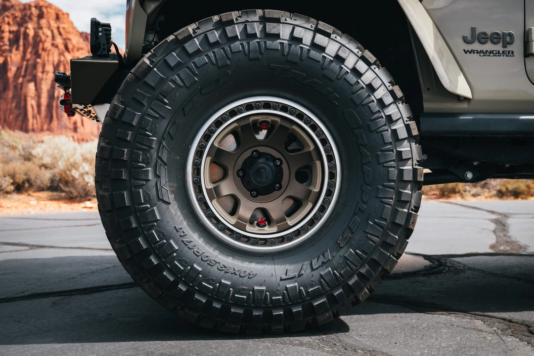 2022 Jeep JL Wrangler - Image 26 of 31