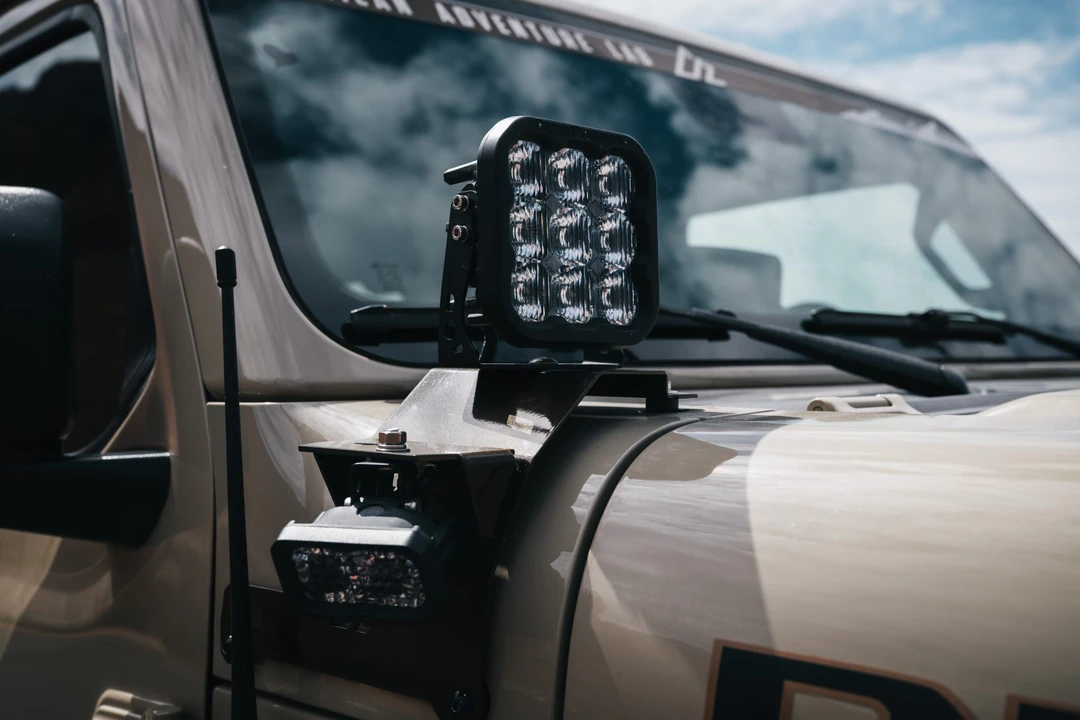 2022 Jeep JL Wrangler - Image 17 of 31