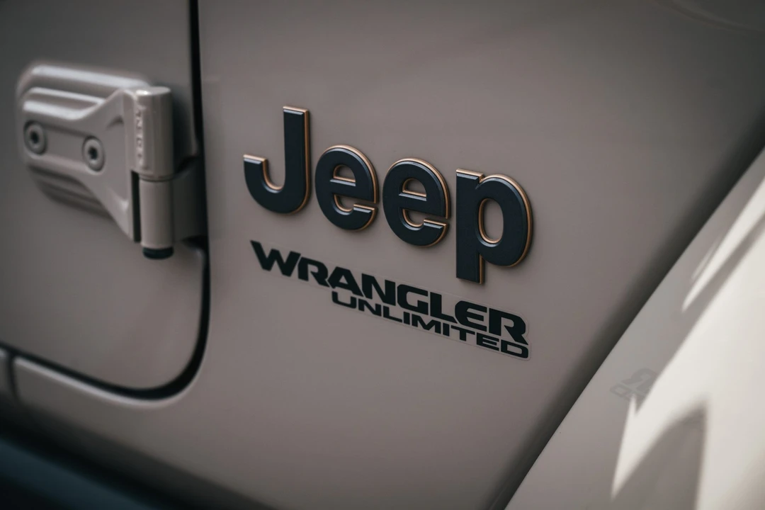 2022 Jeep JL Wrangler - Image 20 of 31