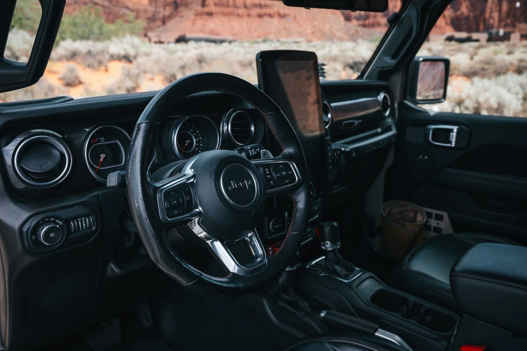 2022 Jeep JL Wrangler - Image 27 of 31