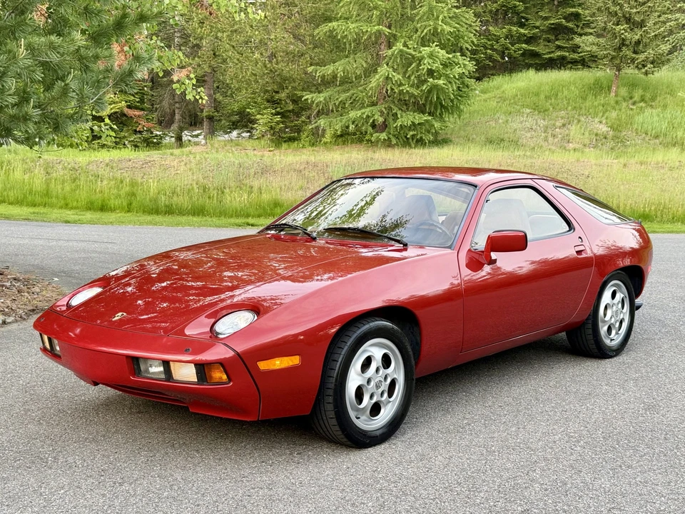 1980 Porsche 928 - Image 2 of 31