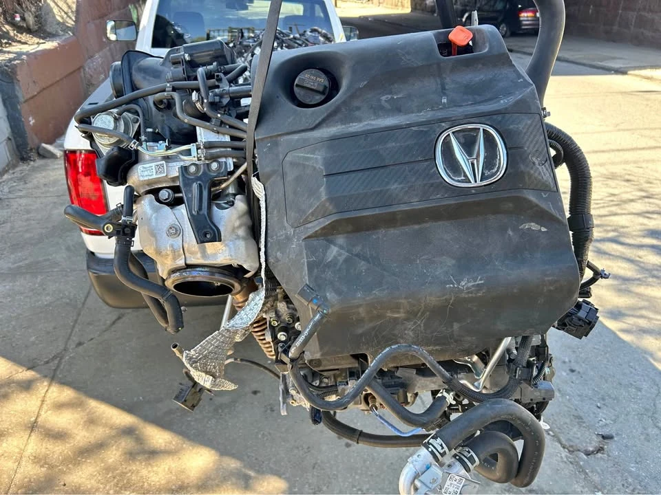 2022 Acura MDX 4th Gen - Image 1 of 4