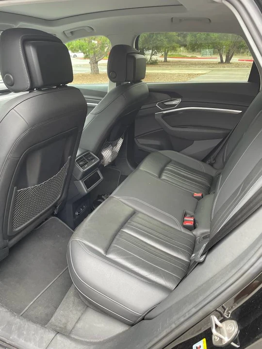 2022 Audi e-tron - Image 3 of 8