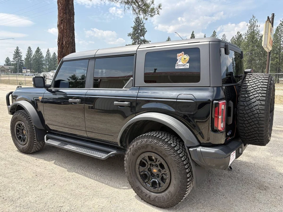 2022 Ford Bronco 6th Gen - Image 5 of 15