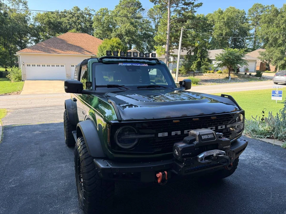 2022 Ford Bronco 6th Gen - Image 2 of 16