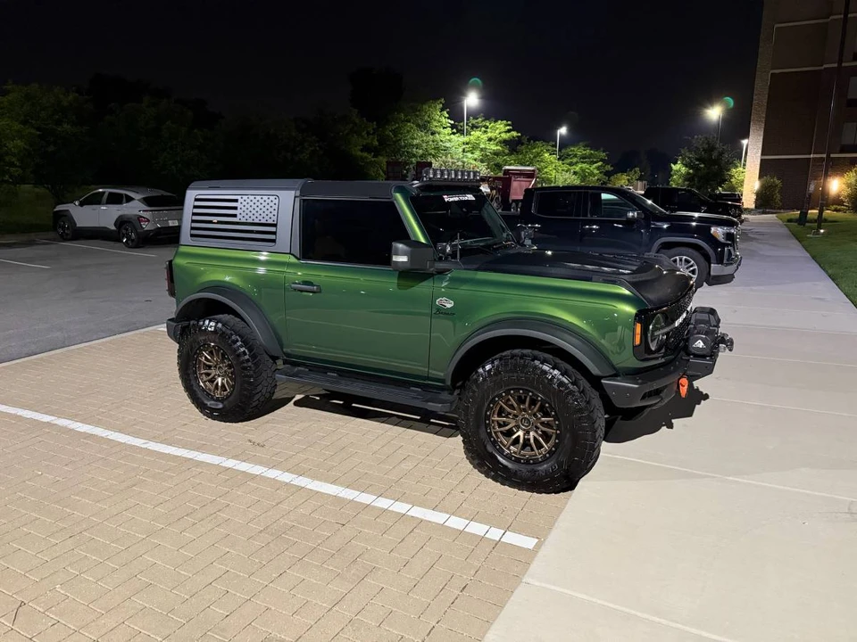2022 Ford Bronco 6th Gen - Image 6 of 16