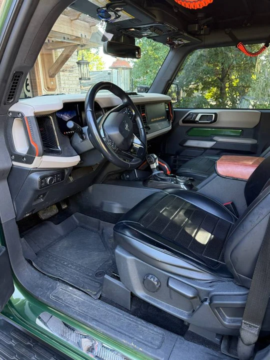 2022 Ford Bronco 6th Gen - Image 10 of 16