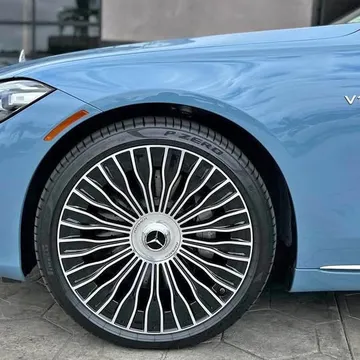 Maybach 22" Maybach Style Wheels + Tires