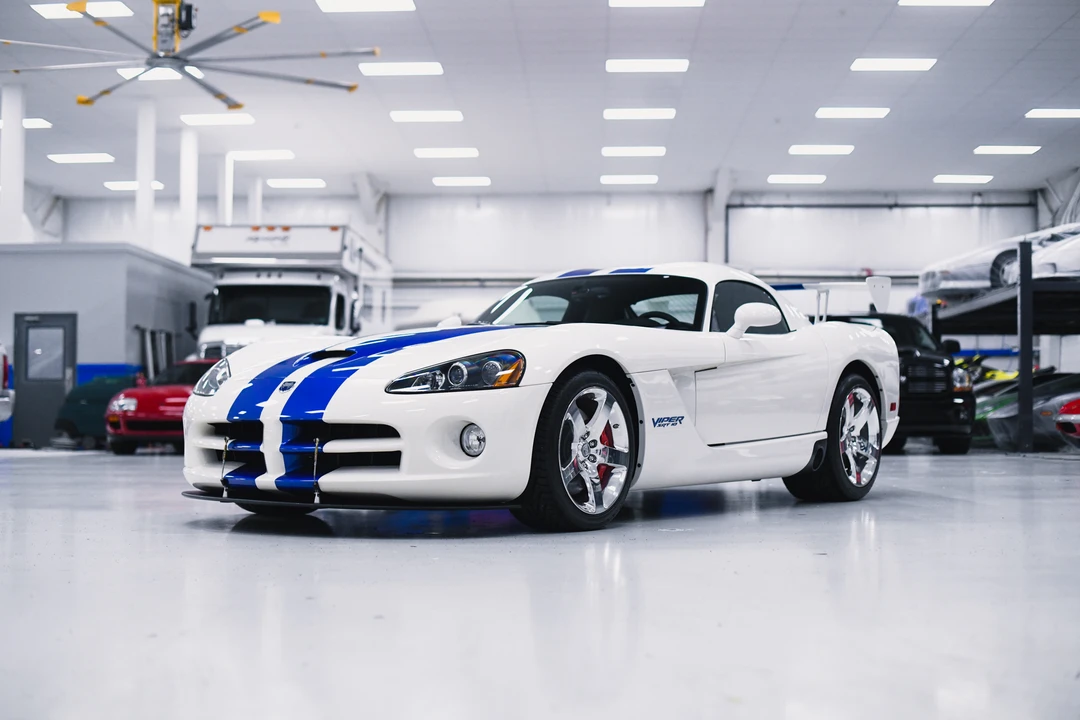 2006 Dodge Viper 3rd Gen - Image 5 of 31