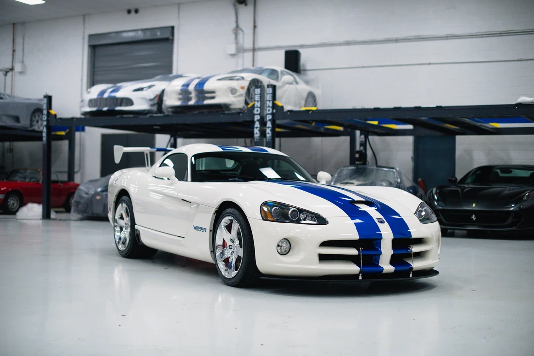 2006 Dodge Viper 3rd Gen - Image 17 of 31