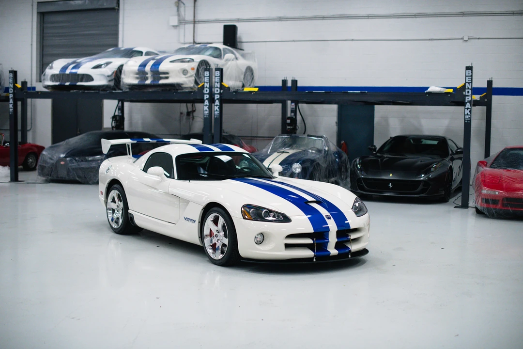 2006 Dodge Viper 3rd Gen - Image 14 of 31