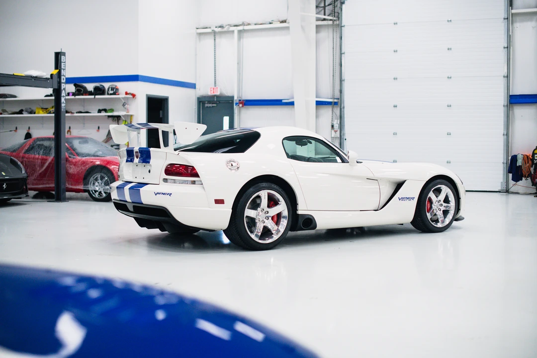 2006 Dodge Viper 3rd Gen - Image 9 of 31