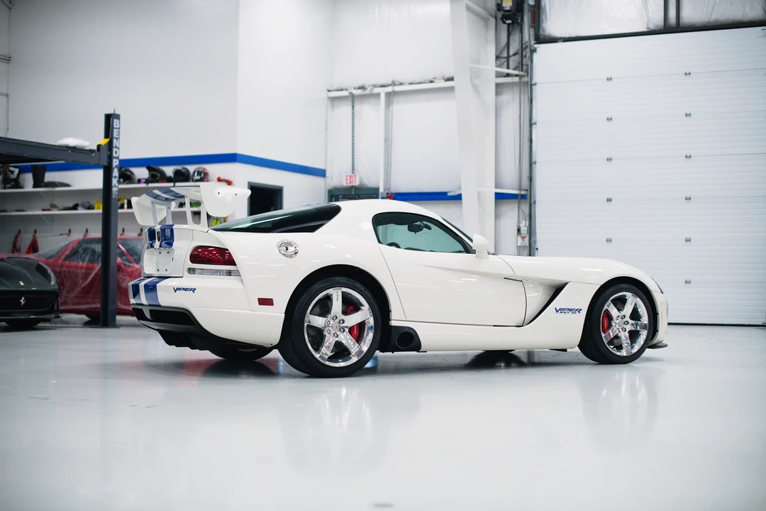 2006 Dodge Viper 3rd Gen - Image 8 of 31