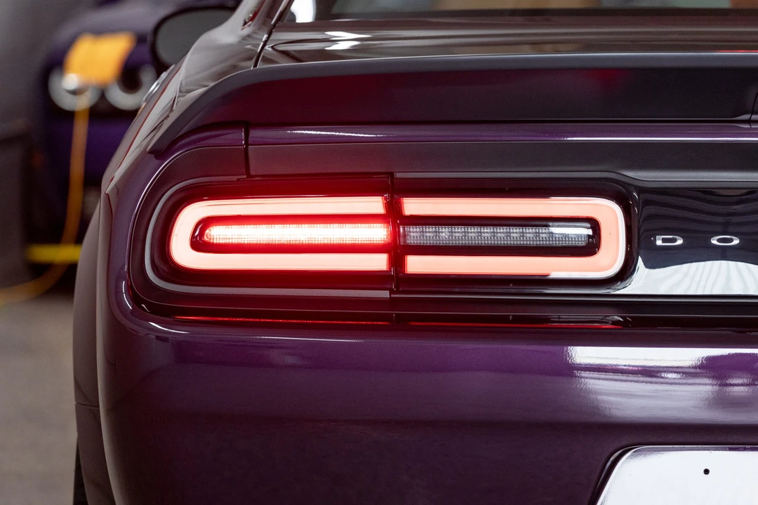 2022 Dodge Challenger SRT Hellcat 3rd Gen - Image 19 of 31