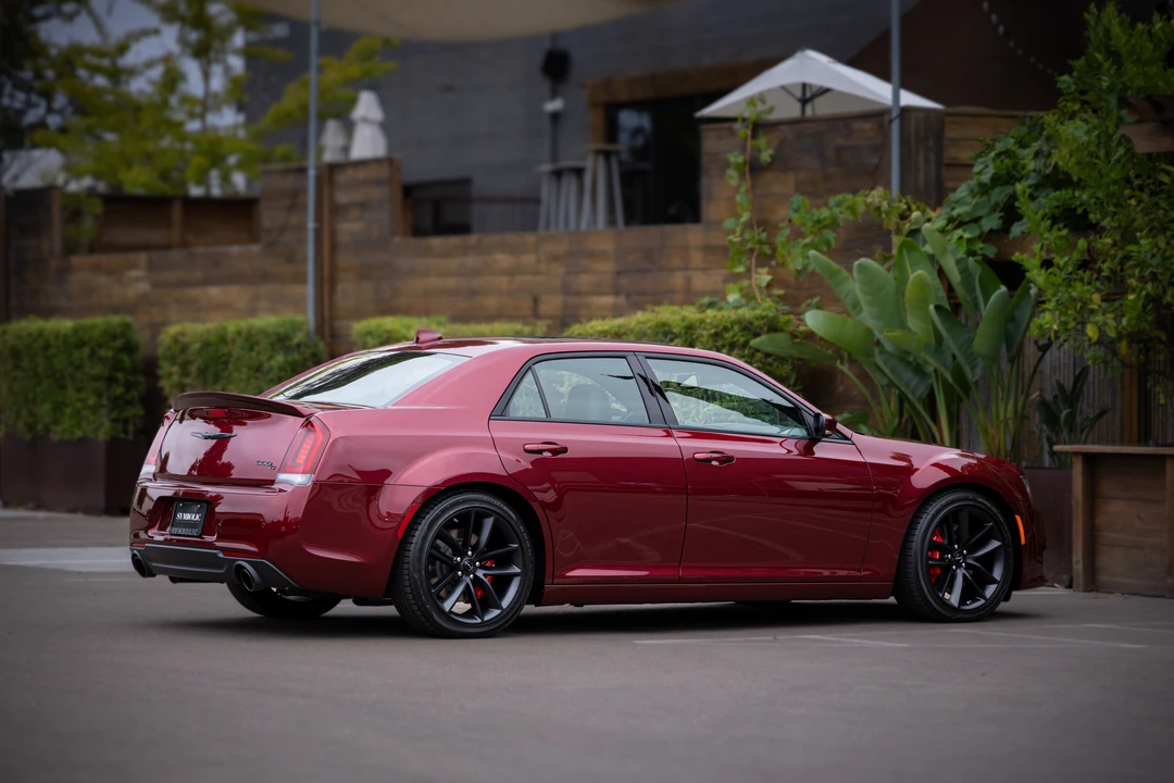 2023 Chrysler 300 (2005-2023) - Image 12 of 31