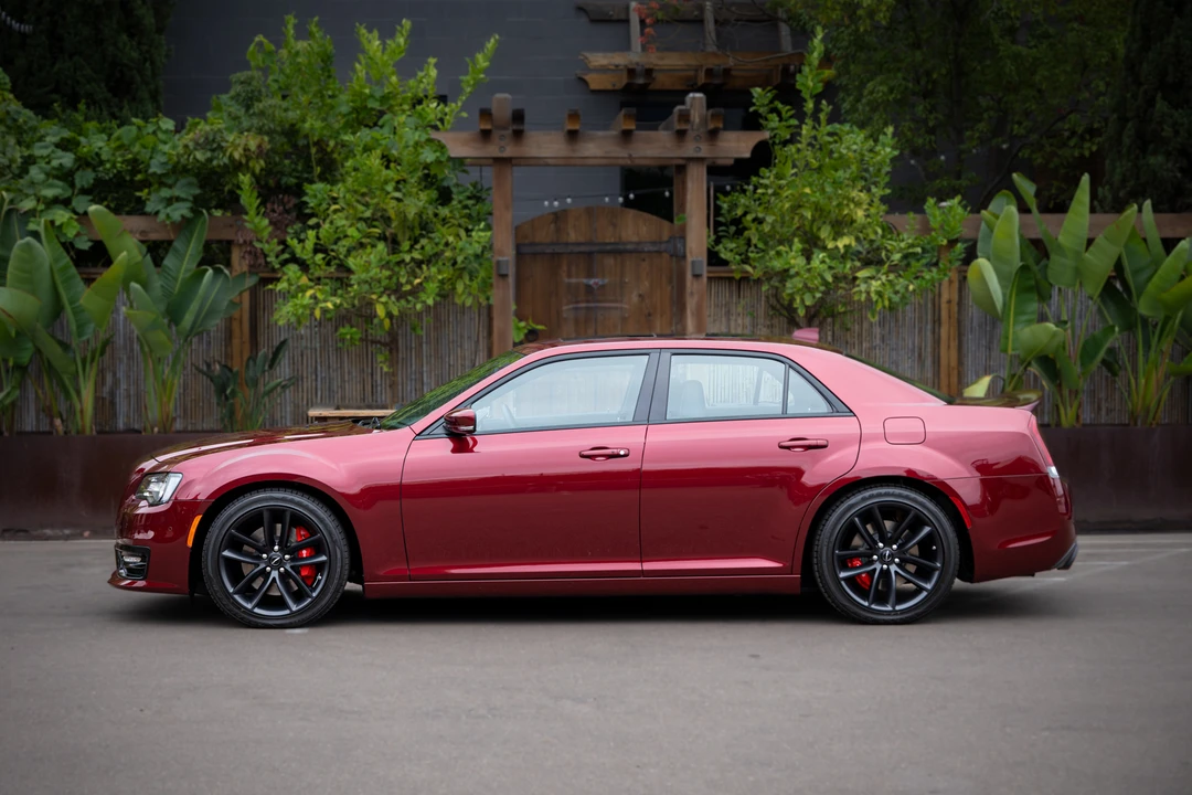2023 Chrysler 300 (2005-2023) - Image 21 of 31