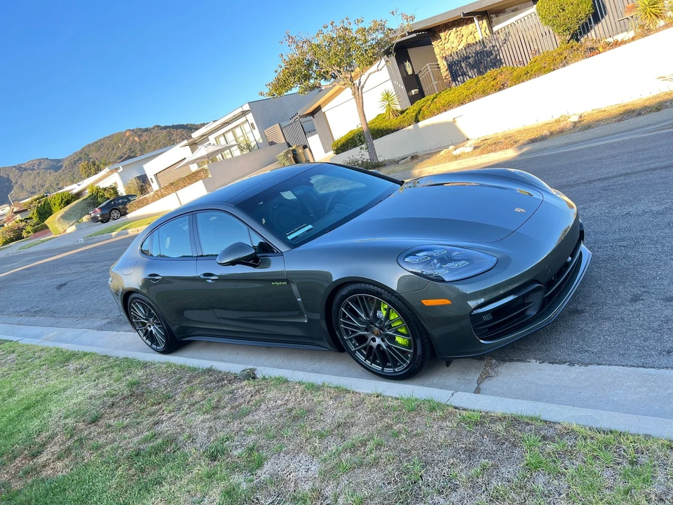 2022 Porsche 971 Panamera - Image 2 of 6