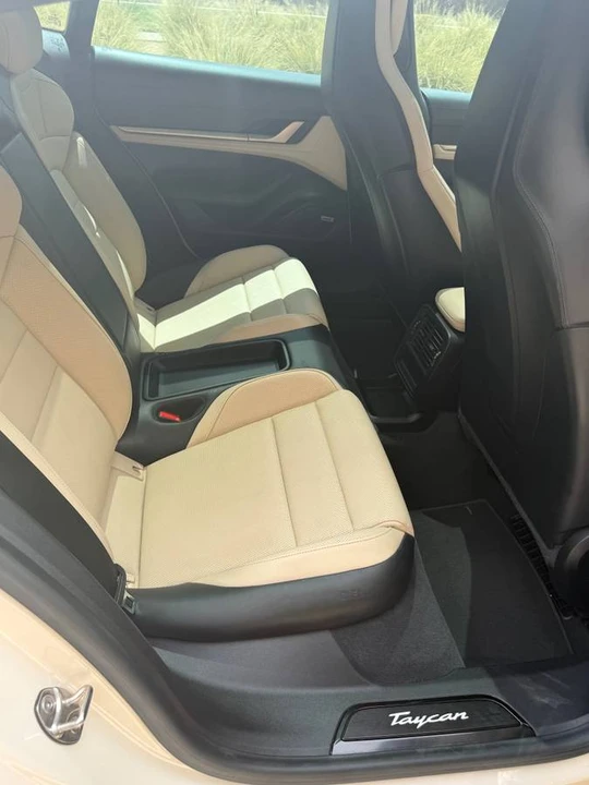 2022 Porsche Taycan - Image 8 of 9