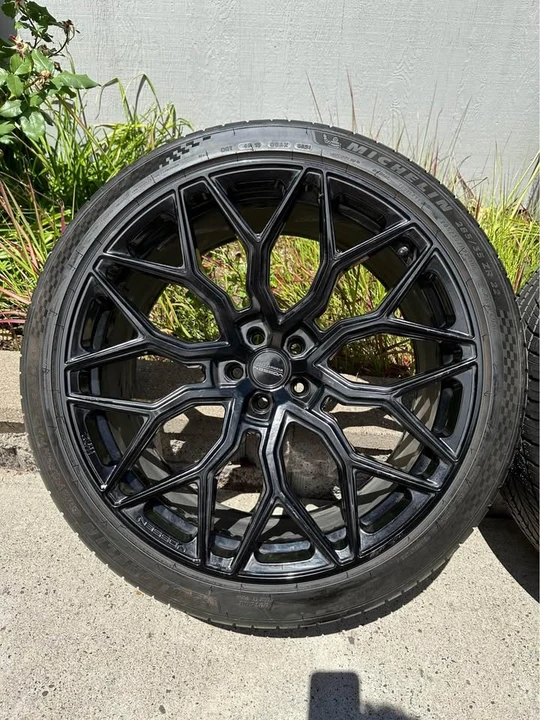 Audi RS6 - Image 4 of 10