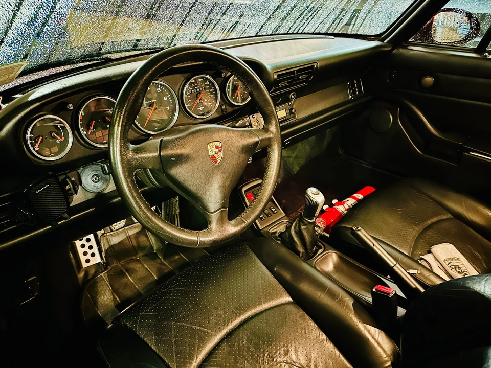 1996 Porsche 993 Carrera 4S - Image 8 of 17