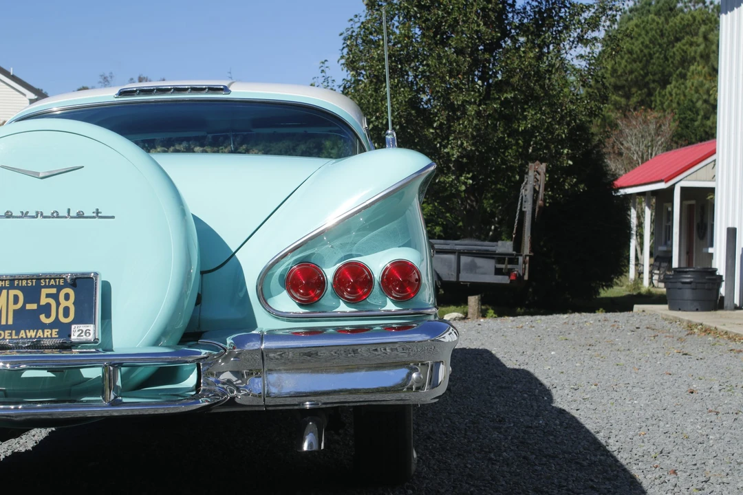 1958 Chevrolet Impala 1st Gen - Image 25 of 31