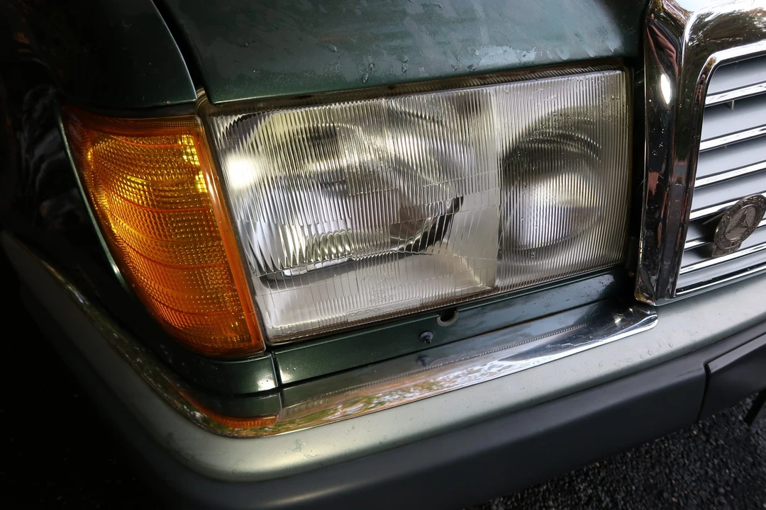 1992 Mercedes-Benz 500E & E500 - Image 15 of 31