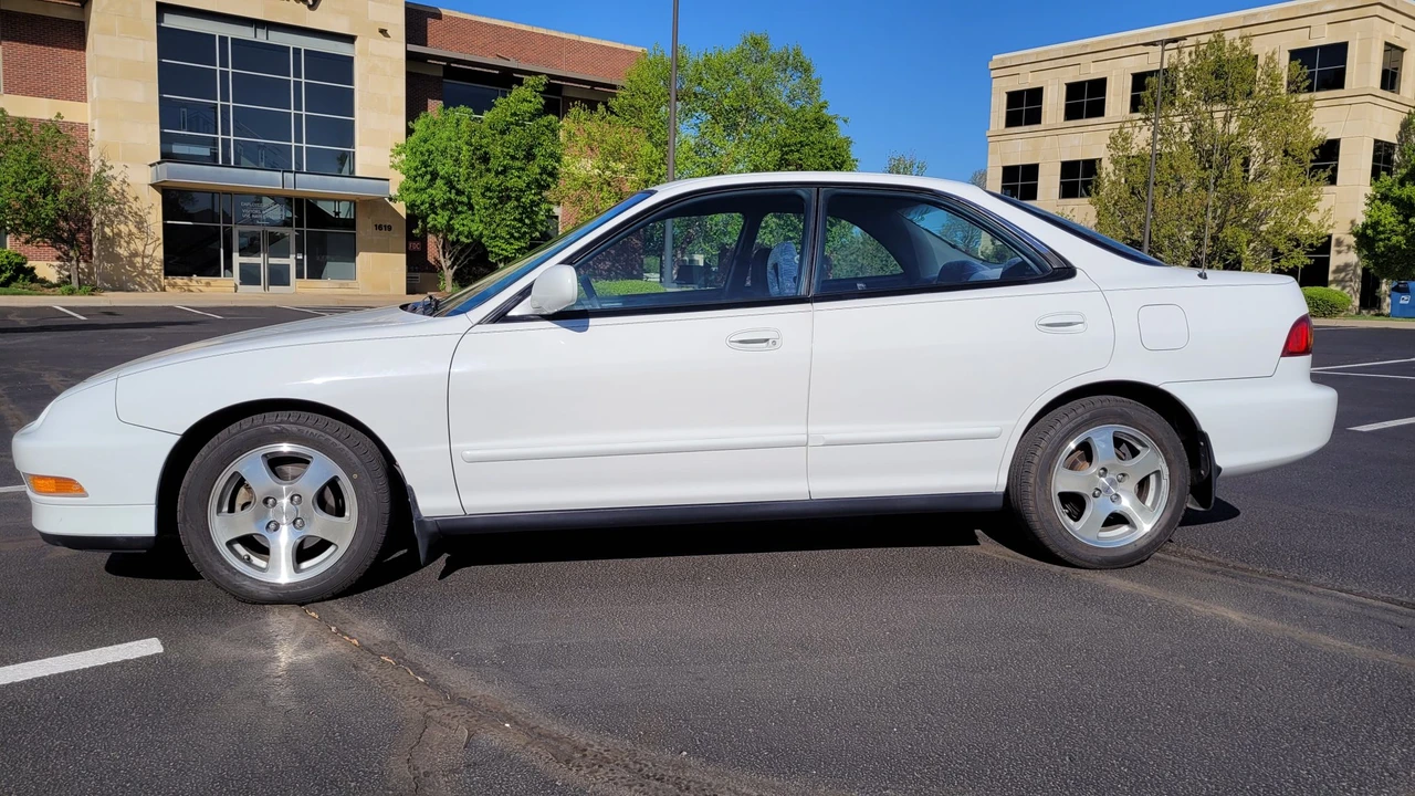 1994 Acura Integra 3rd Gen - Image 5 of 31