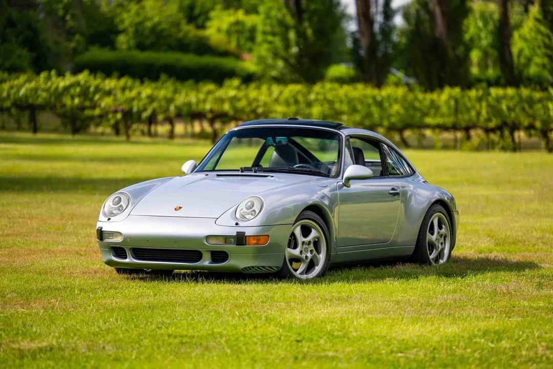 1996 Porsche 993 Carrera - Image 8 of 31