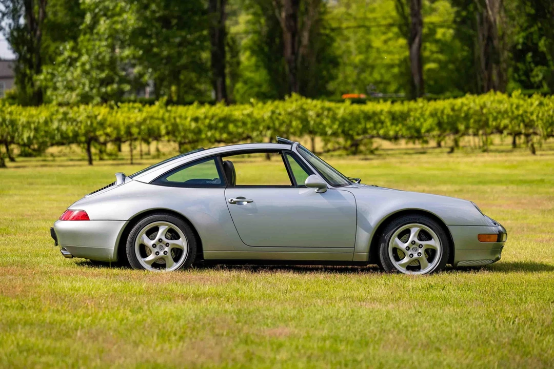 1996 Porsche 993 Carrera - Image 20 of 31
