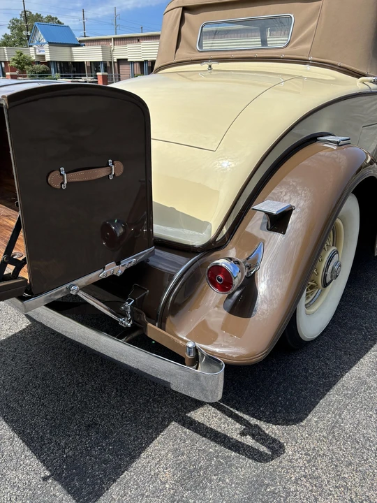 1932 Cadillac V-12 - Image 31 of 31