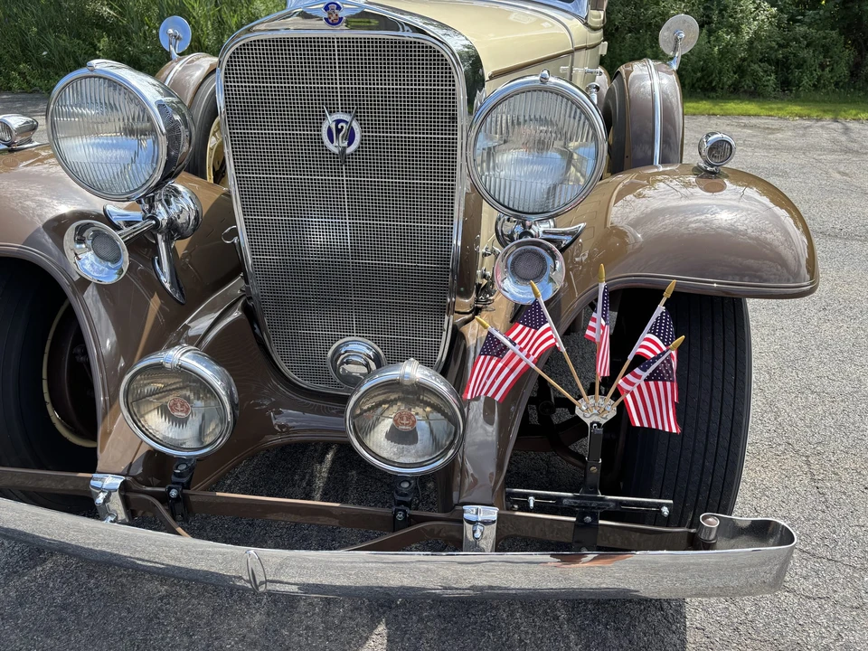 1932 Cadillac V-12 - Image 27 of 31