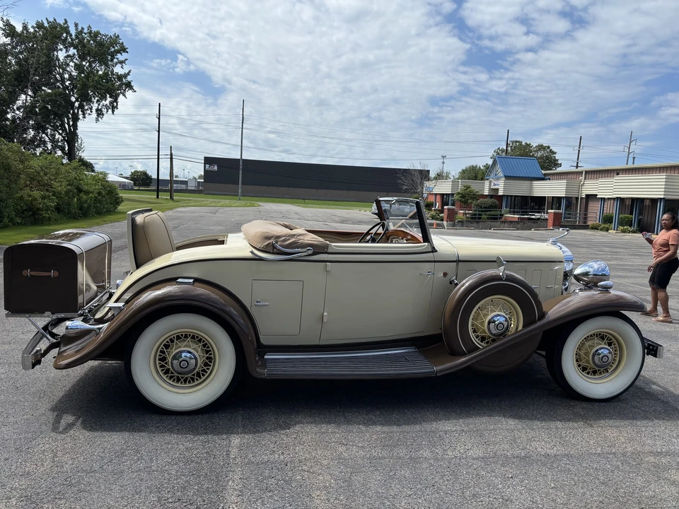 1932 Cadillac V-12 - Image 17 of 31