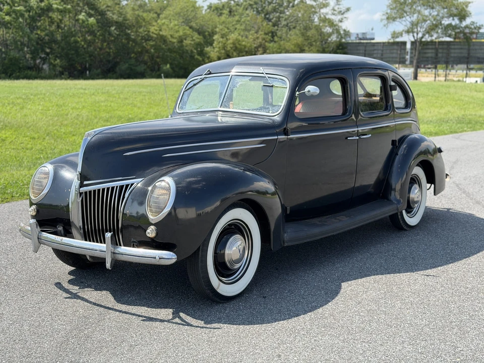 1939 Ford Standard & Deluxe & Super Deluxe - Image 7 of 31