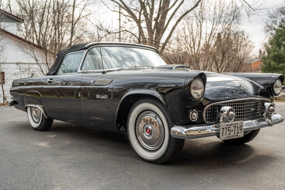 1955 Ford Thunderbird 1st Gen - Image 30 of 31