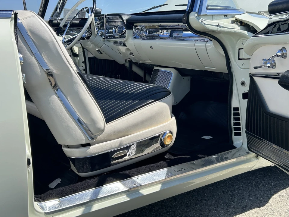 1957 Cadillac Eldorado 3rd Gen - Image 30 of 31