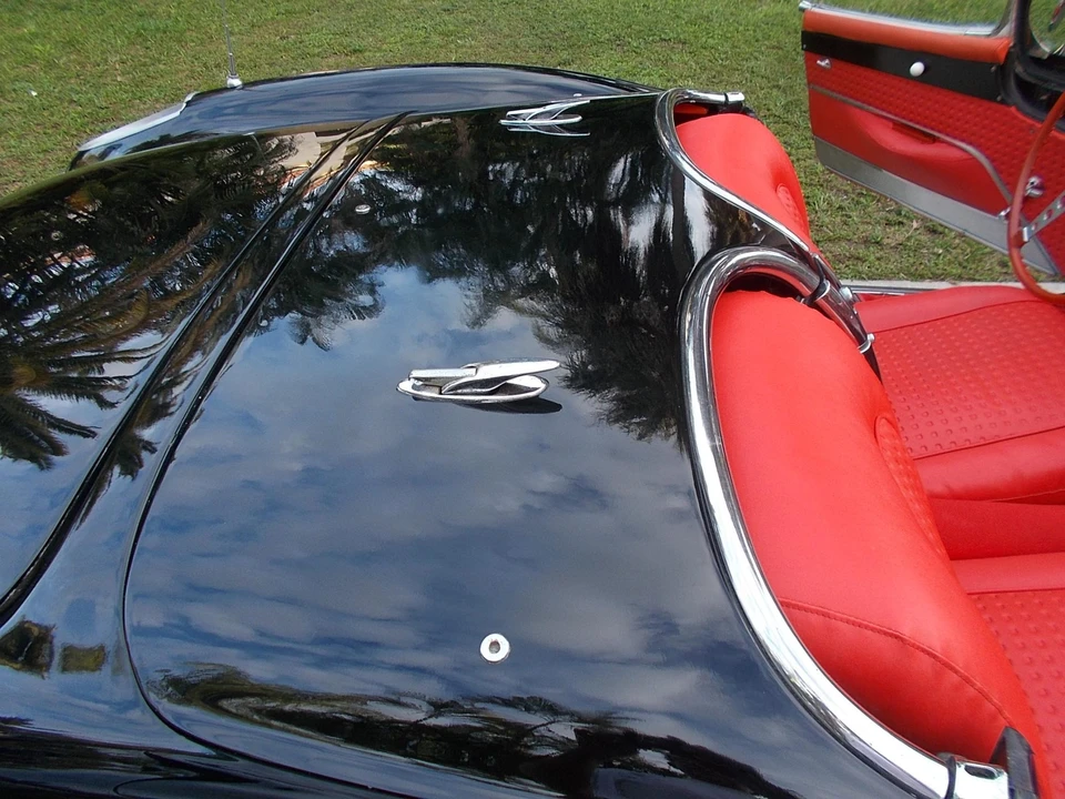 1957 Chevrolet Corvette C1 - Image 30 of 31