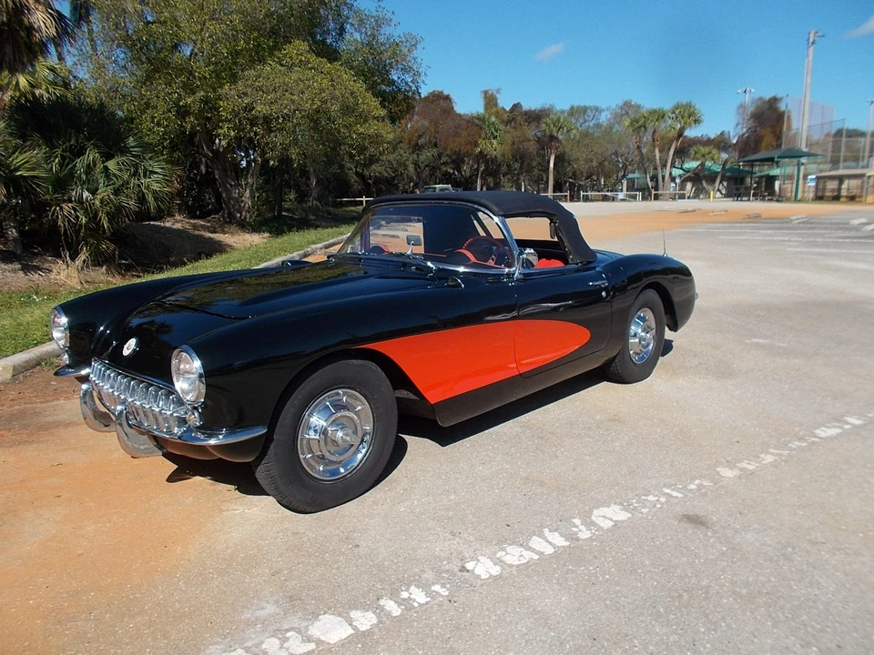 1957 Chevrolet Corvette C1 - Image 5 of 31