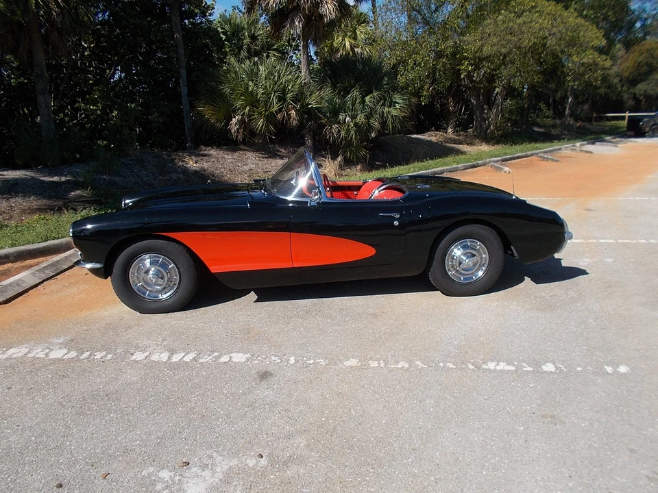 1957 Chevrolet Corvette C1 - Image 3 of 31