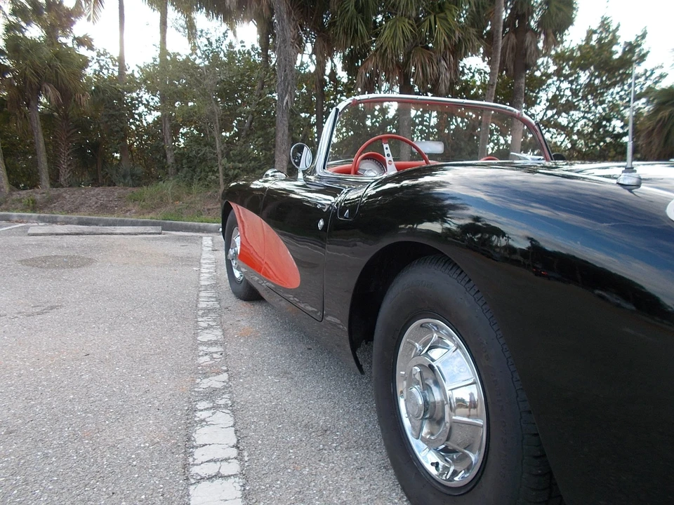 1957 Chevrolet Corvette C1 - Image 22 of 31