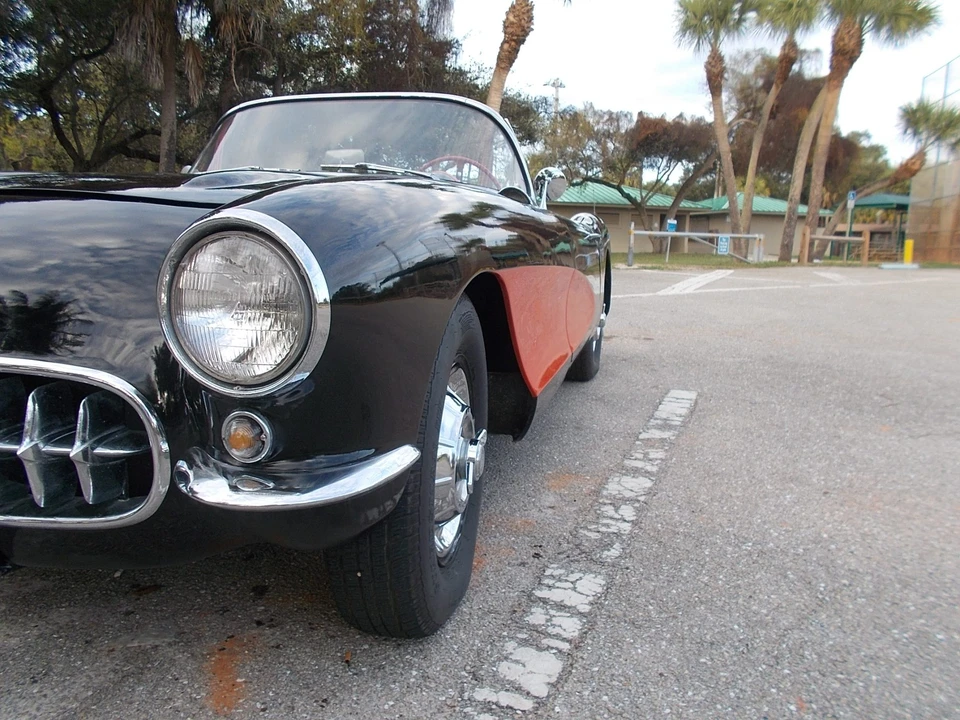 1957 Chevrolet Corvette C1 - Image 11 of 31