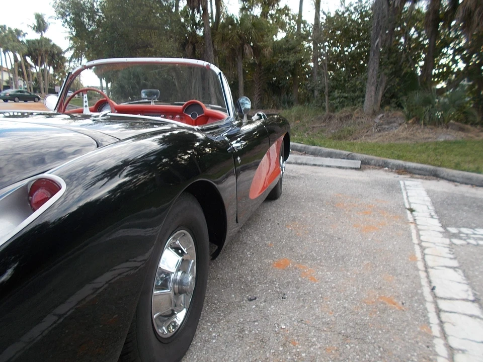 1957 Chevrolet Corvette C1 - Image 23 of 31