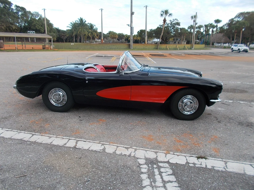 1957 Chevrolet Corvette C1 - Image 4 of 31