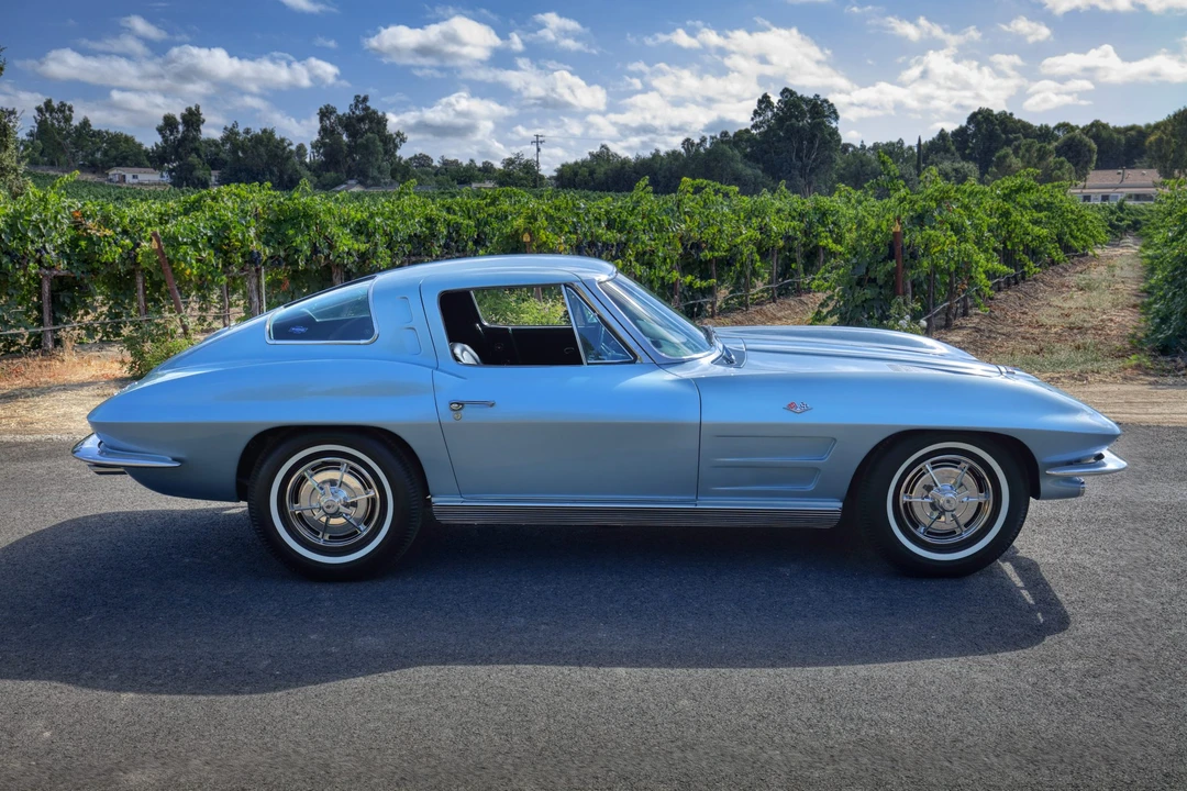 1963 Chevrolet Corvette C2 - Image 14 of 31