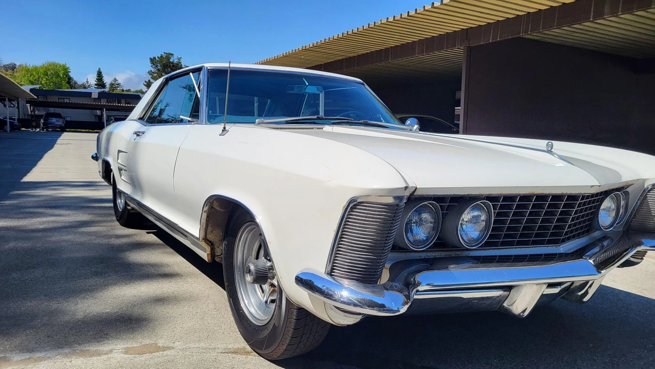 1964 Buick Riviera 1st Gen - Image 7 of 31